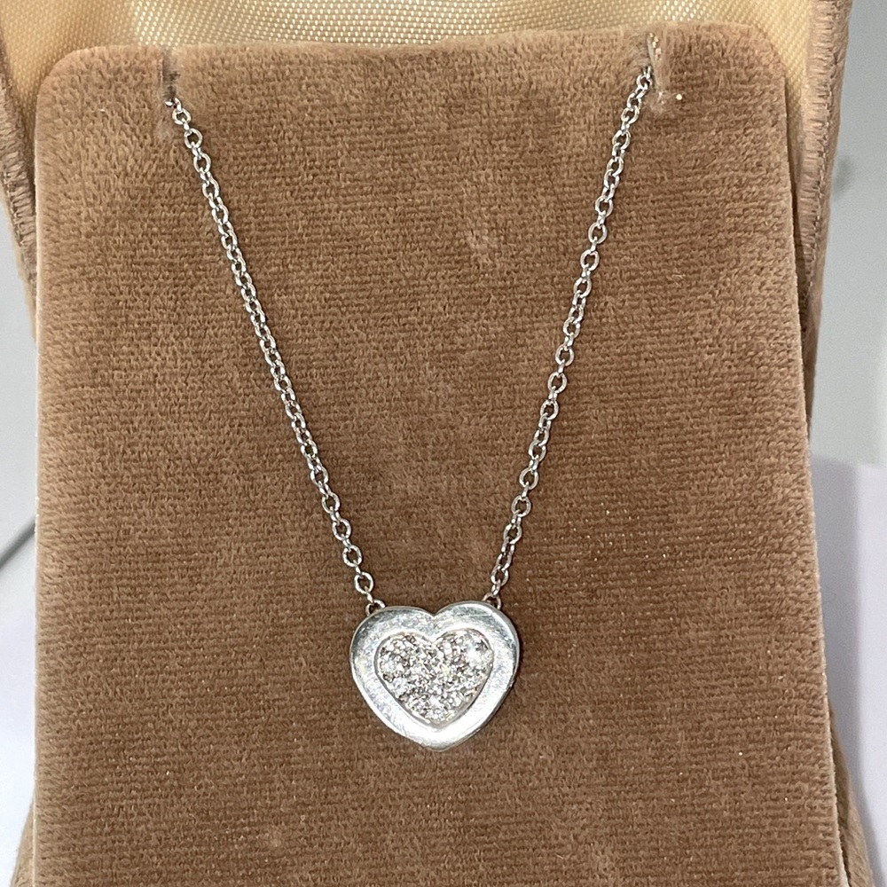 Solid 14K White Gold Italy Natural Diamond Heart Necklace Vintage